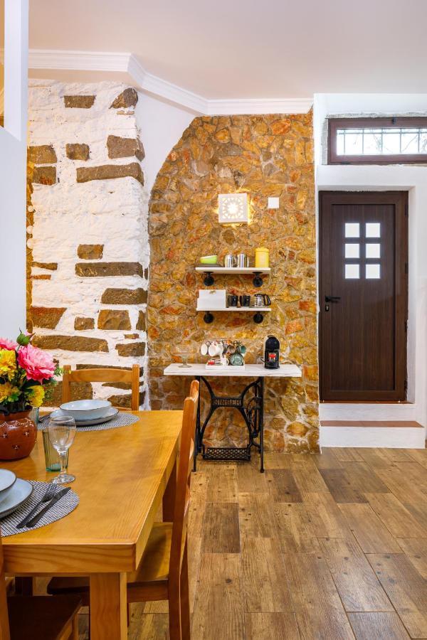 Galeria Guesthouse Ταβίρα Εξωτερικό φωτογραφία